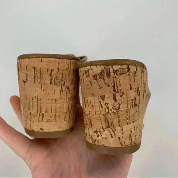 New Cato Womens sandals size 8 taupe flip flops cork platform - Picture 8 of 12